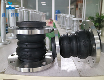 異徑（jìng）橡膠接頭（大小頭）