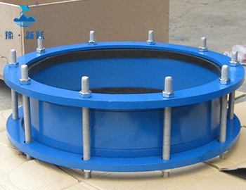 壓（yā）蓋式鬆（sōng）套伸縮接（jiē）頭